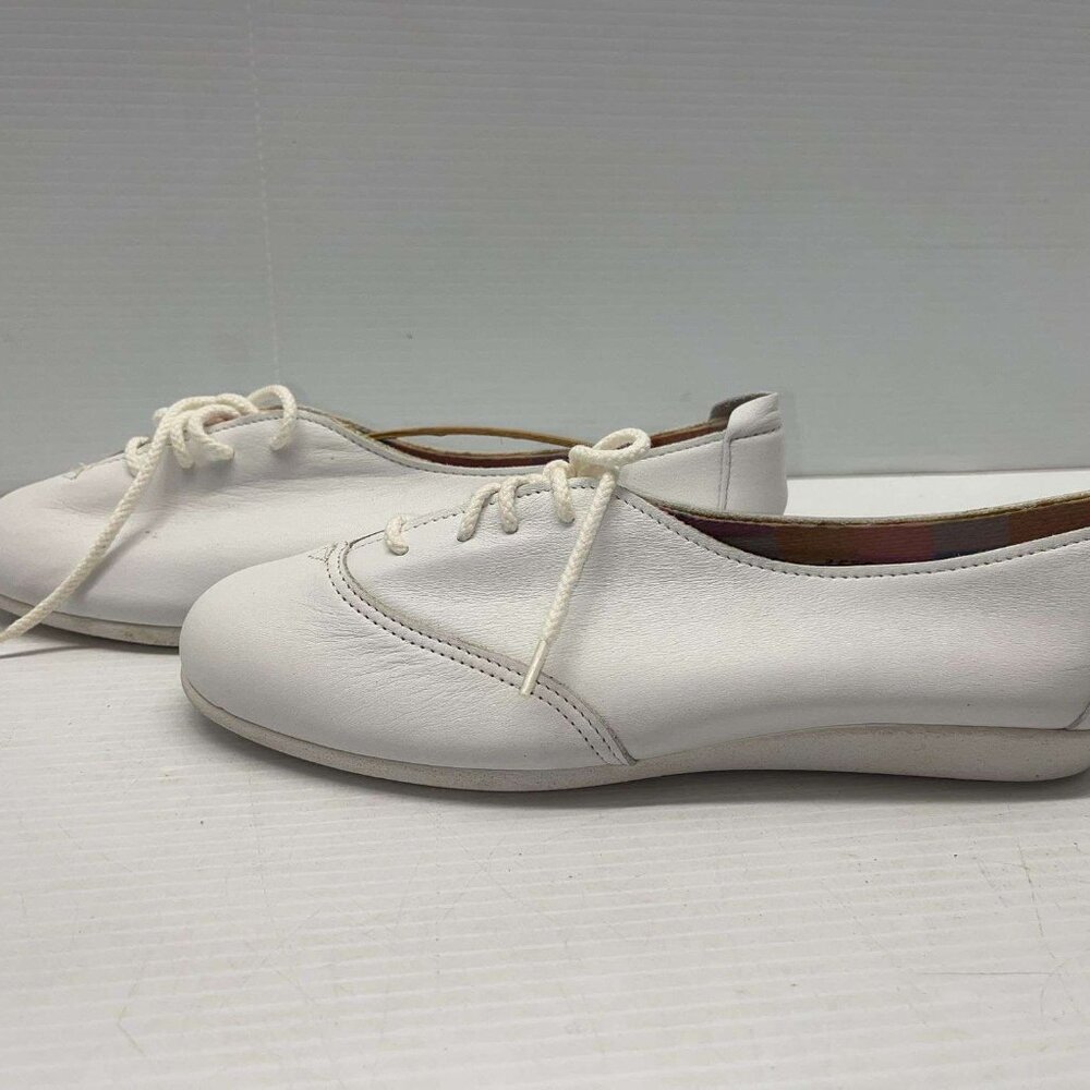 Women's Easy Times White Leather Lace Up Shoes Flats Size 7.5